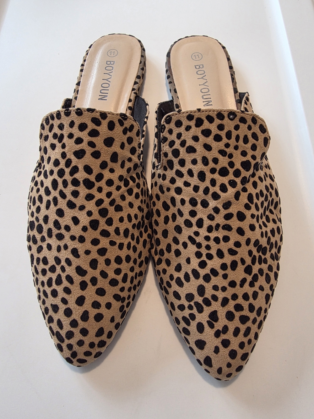 BOYYOUN Leopard Print Slip-On Mules in Tan and Black